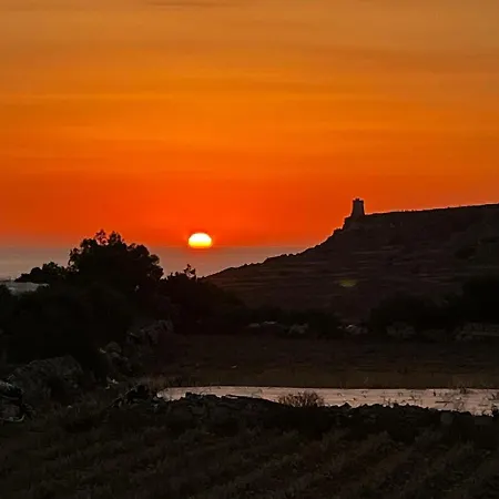 Tatil Evi Peaceful, Comfy 1br Nature Retreat: Serene Bliss By 360 Estates