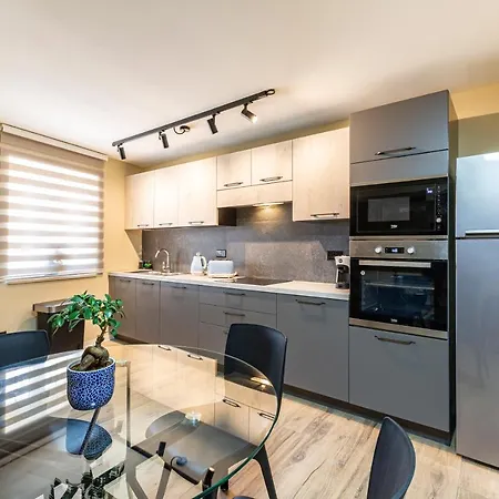 Holiday home Peaceful, Comfy 1br Nature Retreat: Serene Bliss By 360 Estates L-Imgarr